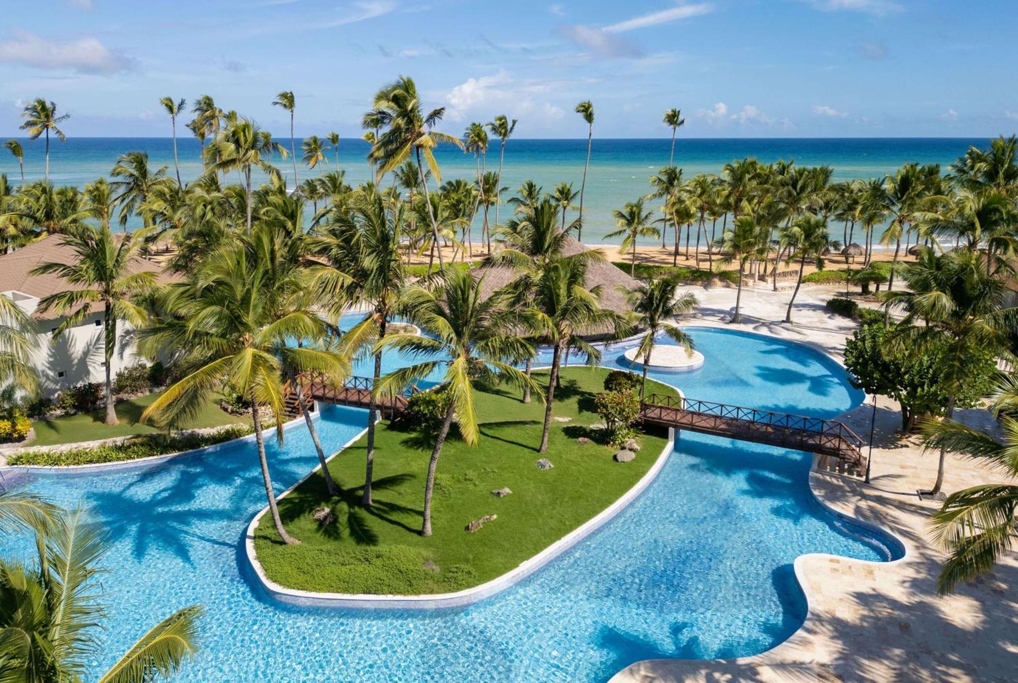 Wyndham Alltra Punta Cana All Inclusive Resort Exteriör bild Hard Rock Hotel & Casino Punta Cana